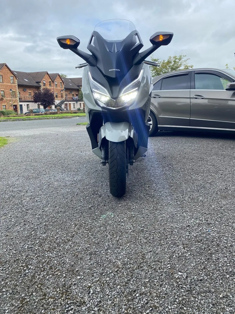 Honda forza - Image 1