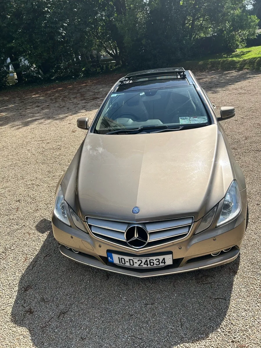 Mercedes-Benz- E - Class 2010 103,000 miles - Image 2