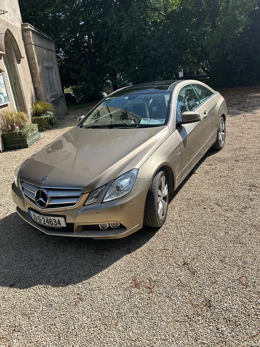 Mercedes-Benz- E - Class 2010 103,000 miles - Image 1