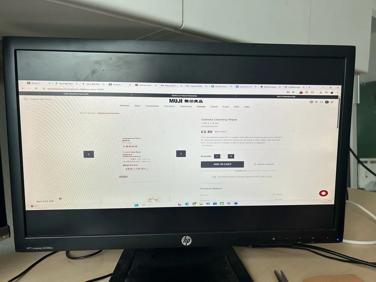 Two 24 inch led Screens - Image 2