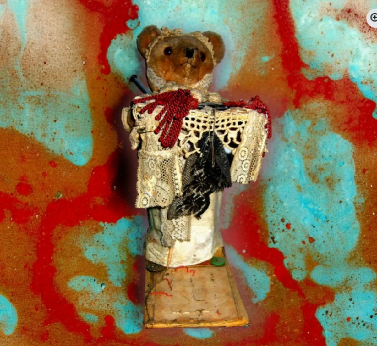 Vintage Merchants 'Peddlar Bear' - Image 4