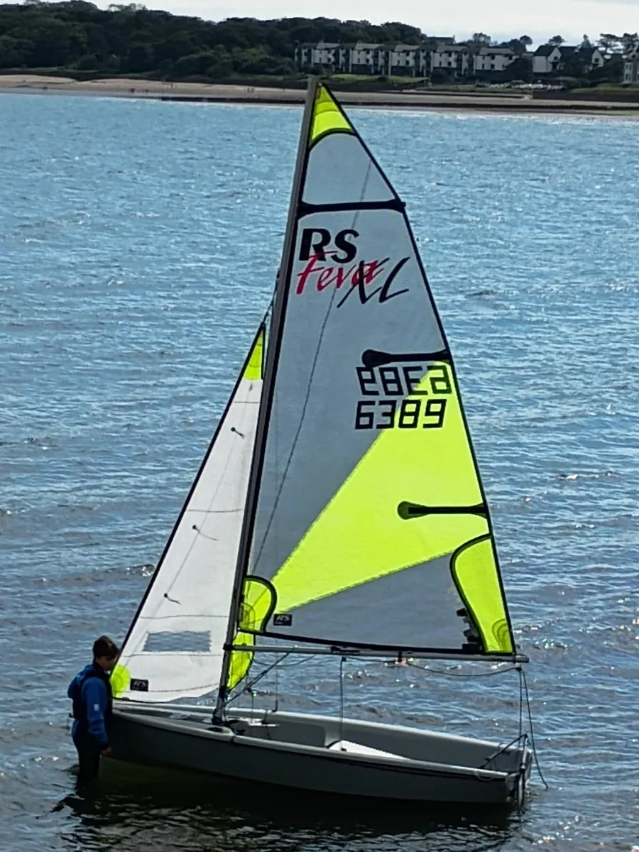Feva dinghy - Image 2