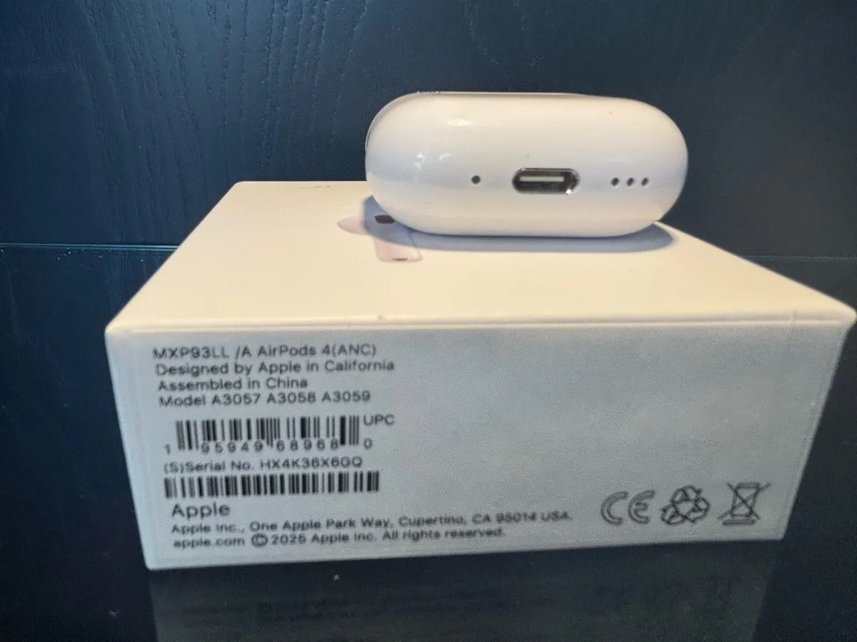 Air pod 4 - Image 3