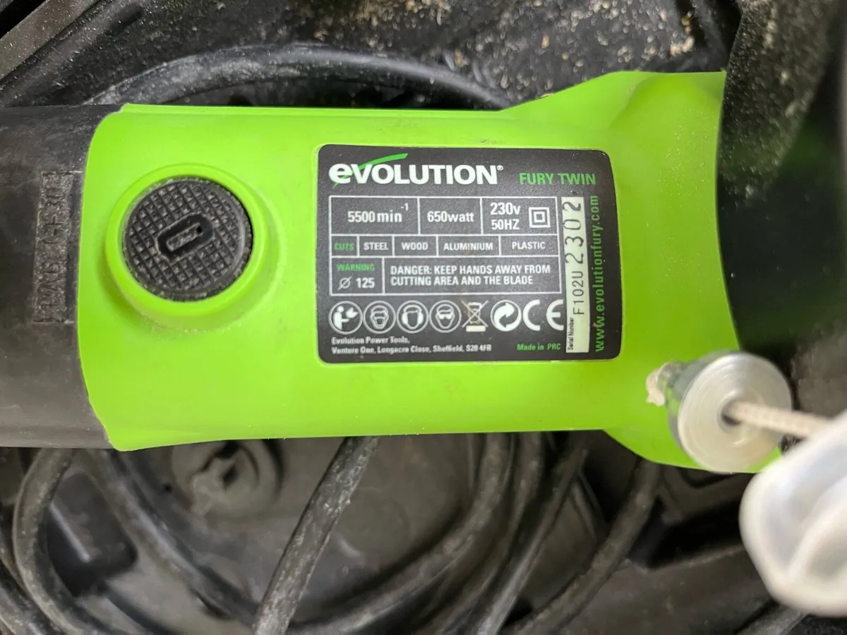 EVOLUTION FURY TWIN BLADE 5” 125mm SAW - Image 4