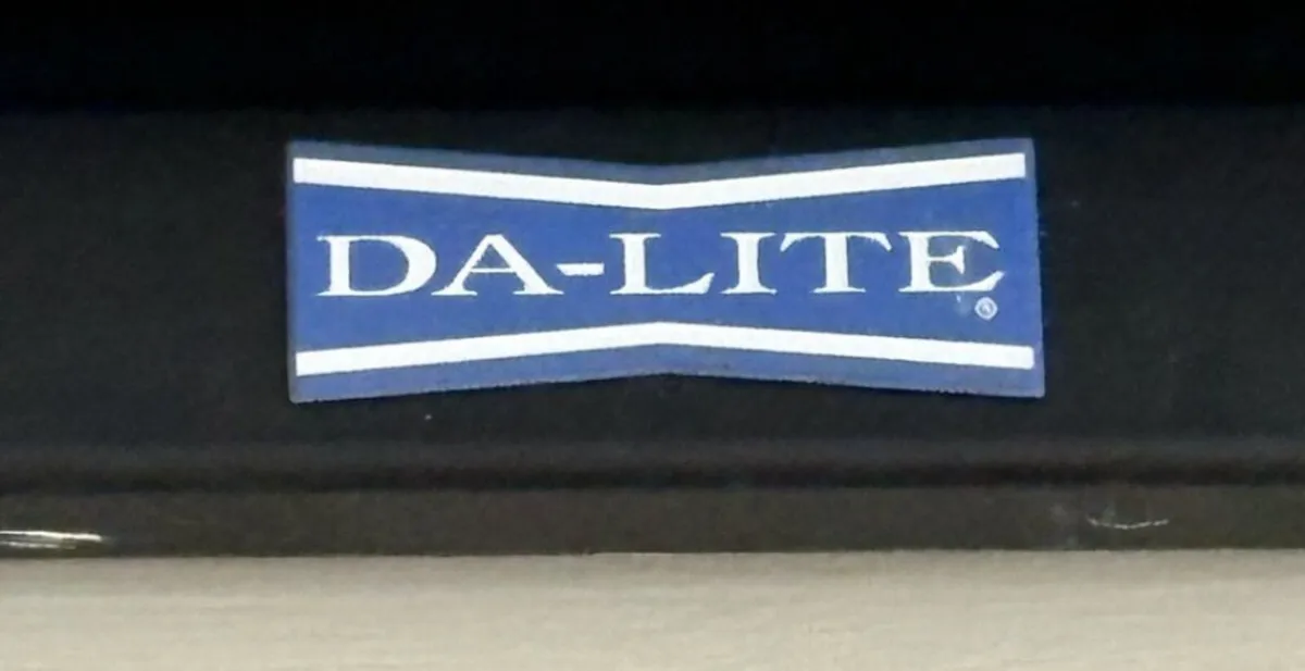 Da light Cinema Screen