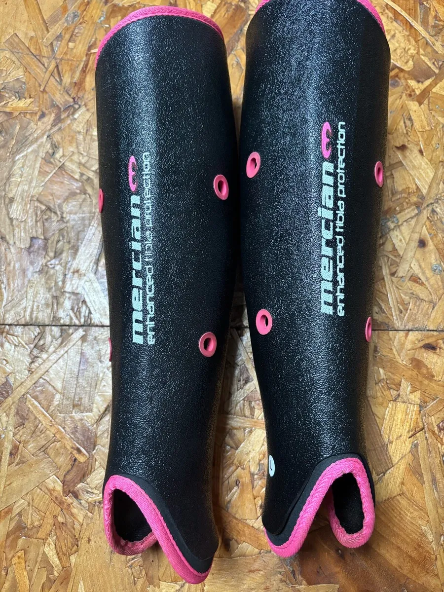 Shin guards - Image 1