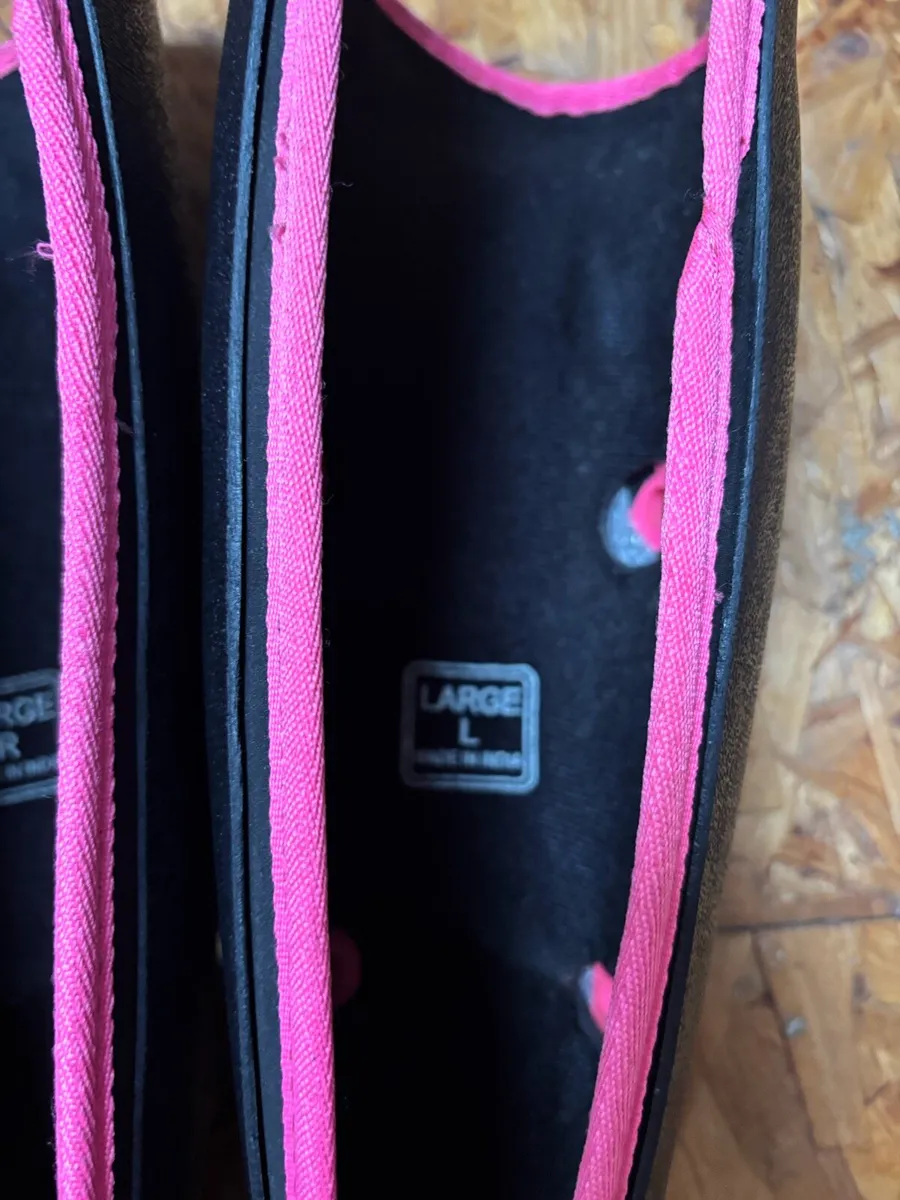 Shin guards - Image 3