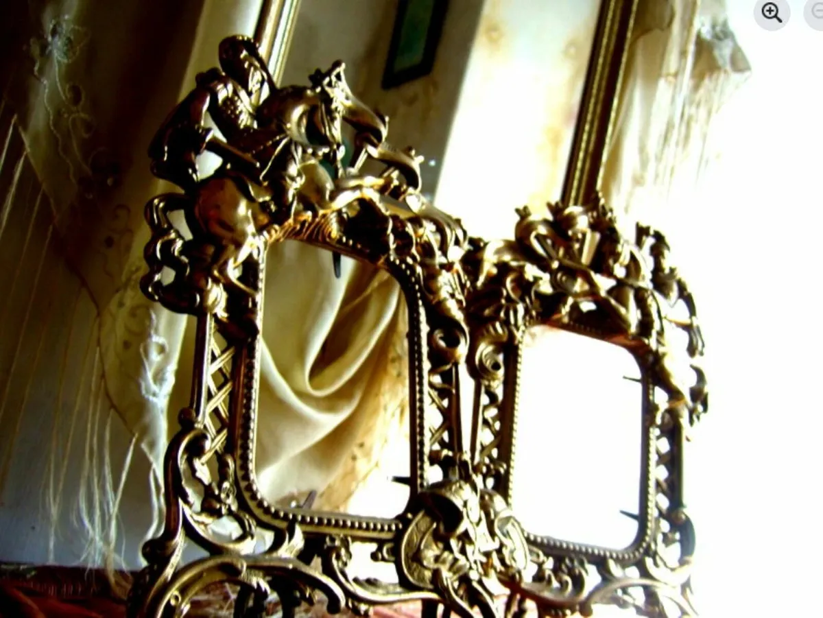 Pair Of Substantial Brass Photo Frames - Image 2
