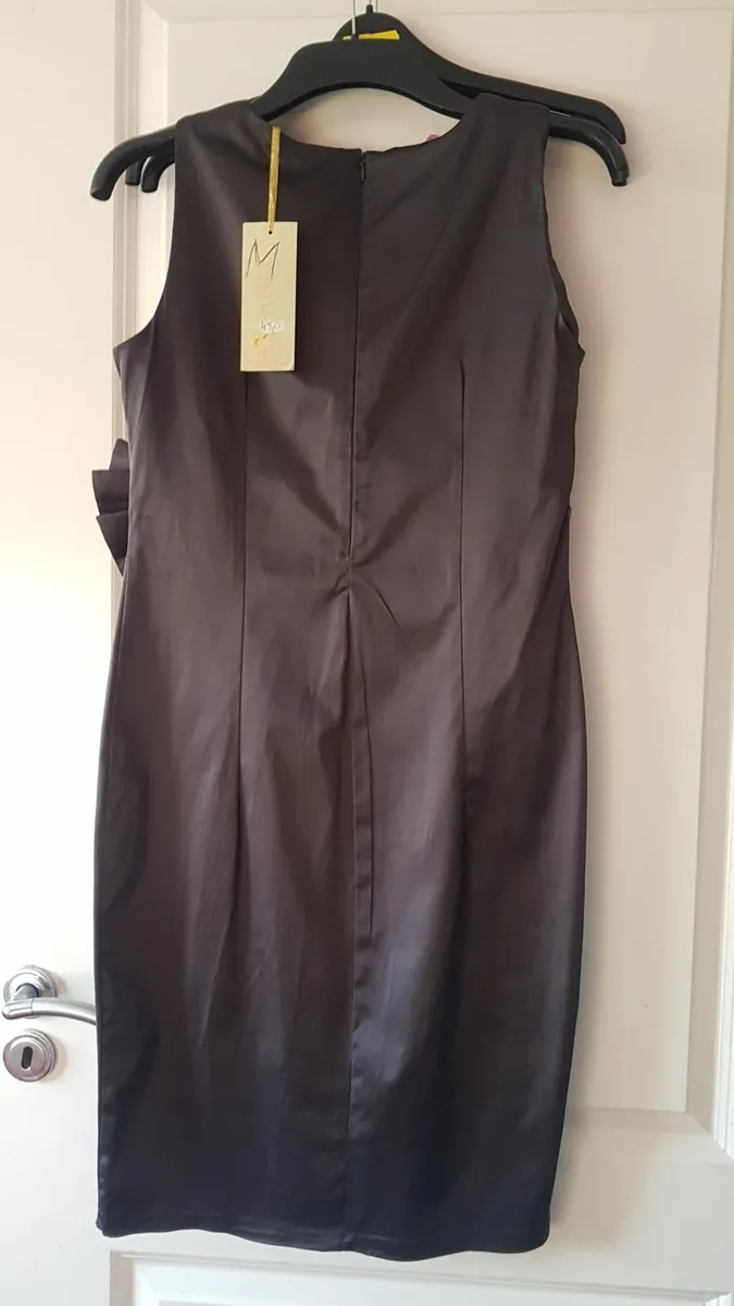 new dress plum colour size 10 quality premium - Image 2