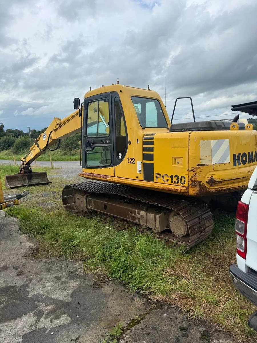 Komatsu PC 130 - Image 1