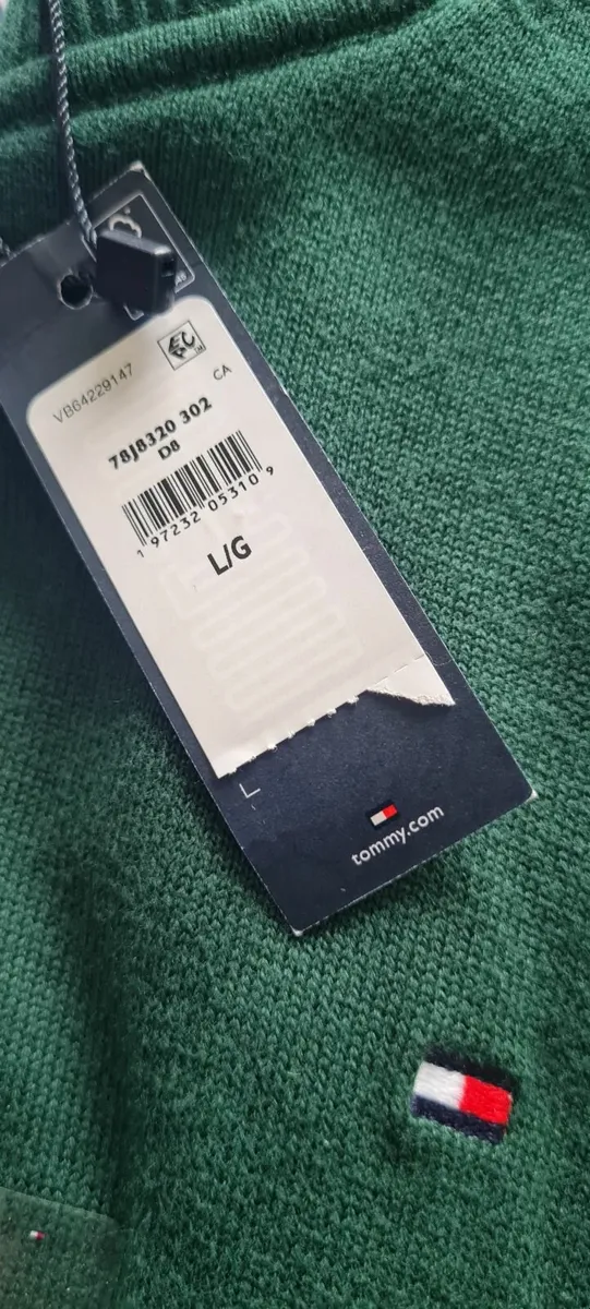 BNWT mens original Tommy Hilfiger large jumper - Image 3