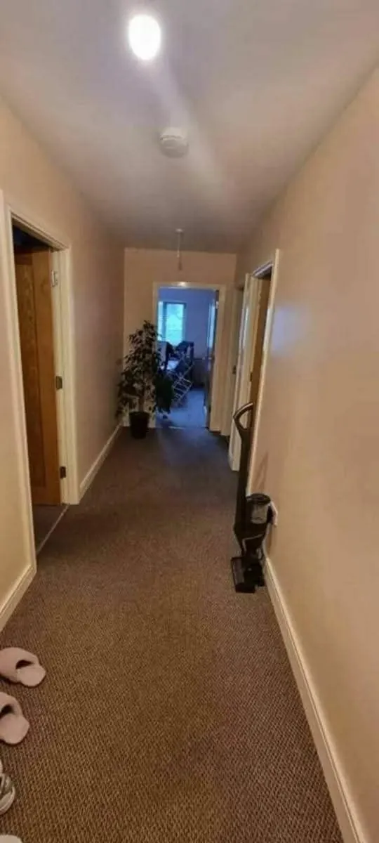 Room - Image 1