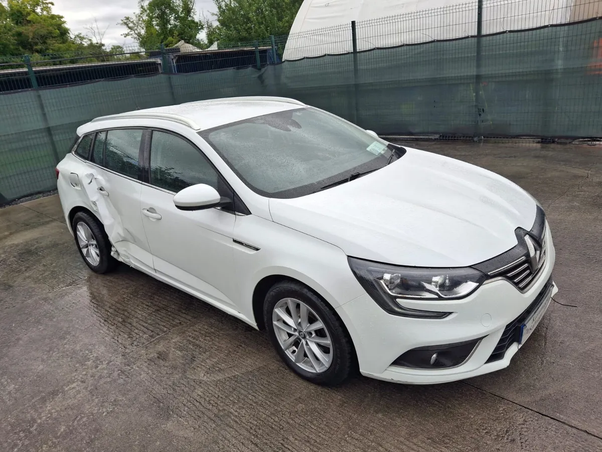 172 Renault MEGANE Sport - Image 3