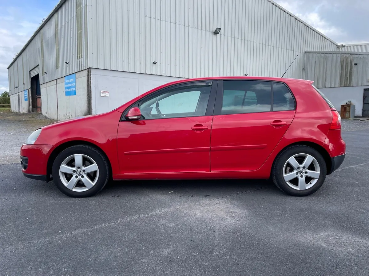 Volkswagen Golf GT Sport - Image 2