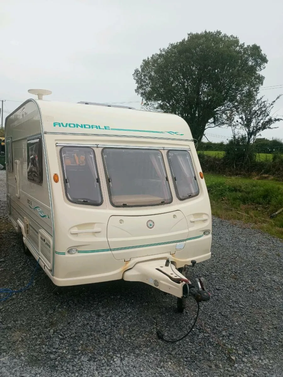 2 berth caravan - Image 2