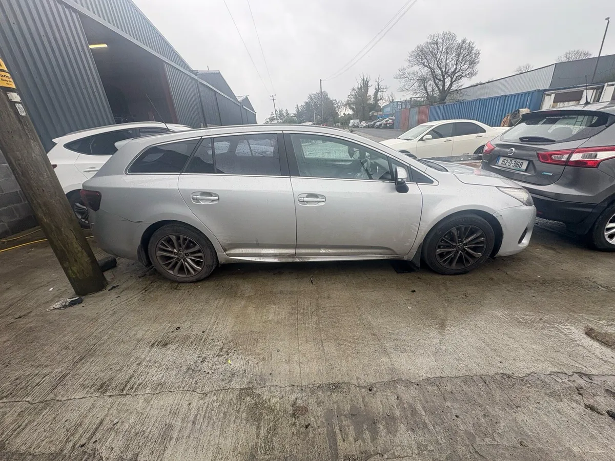 Toyota Avensis - Image 3