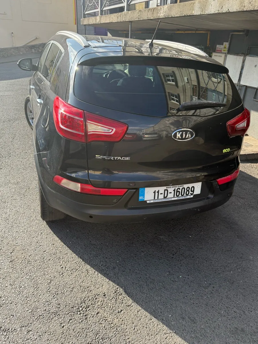 2011 Kia Sportage 1.7 CRDi 4x2 GSE – 5 Door SUV - Image 4
