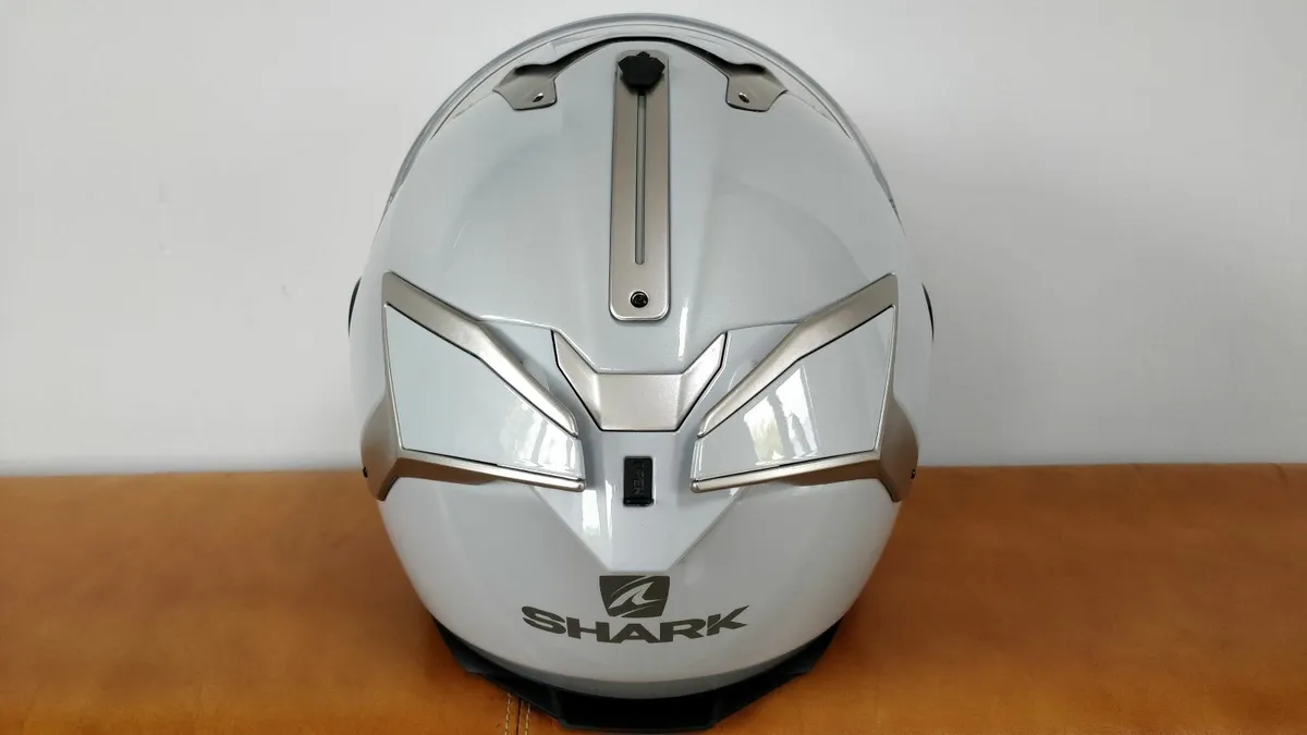 Shark Spartan GT Motorbike Helmet - Image 2