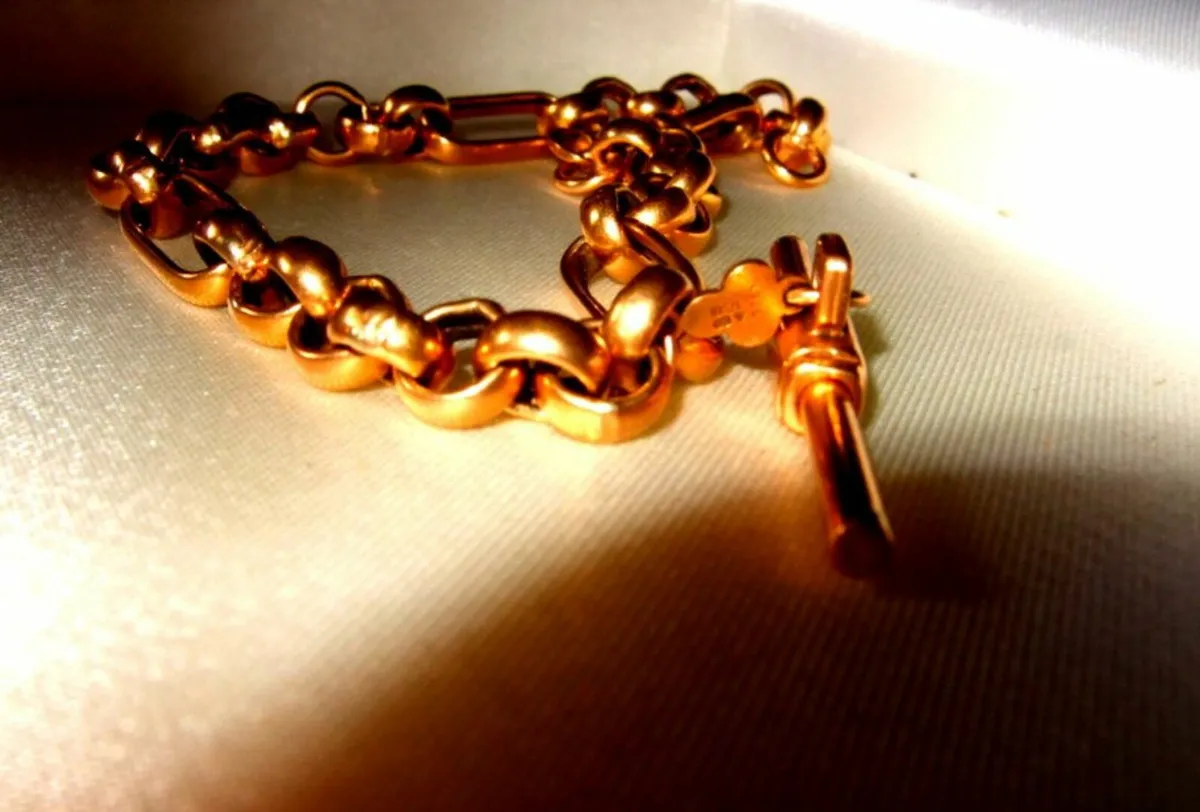 Vintage Chunky Hallmarked 9ct Gold Albert Bracelet - Image 3