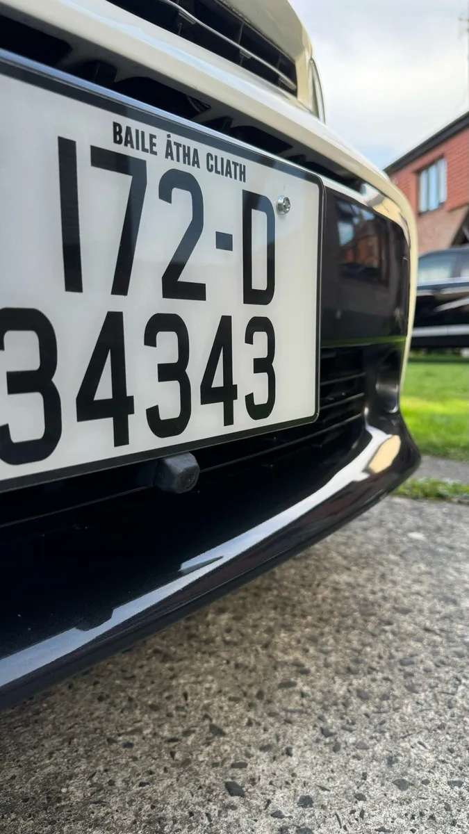 Toyota Prius 7 Seater low mileage sunroof - Image 4