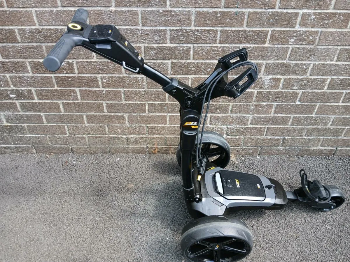Powakaddy FX3 at Golf Concepts - Image 1