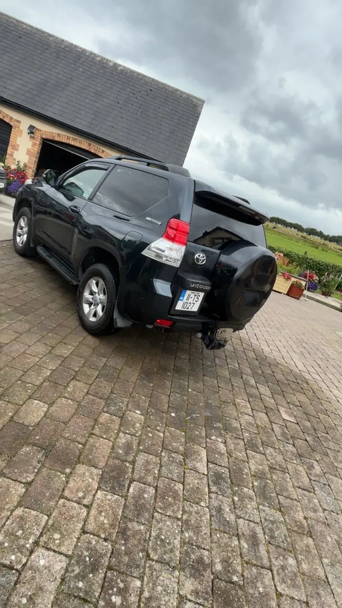 Toyota Land Cruiser - Image 2