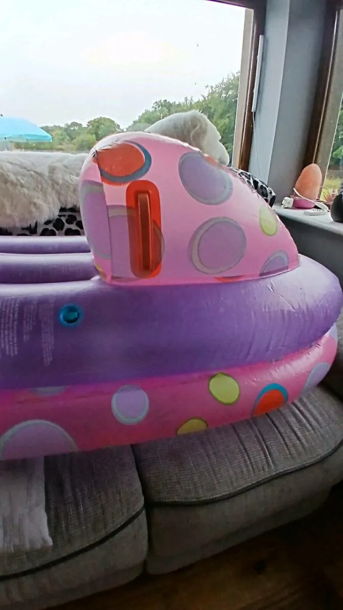 Mattel Barbie Inflatable Jet Ski - Image 3