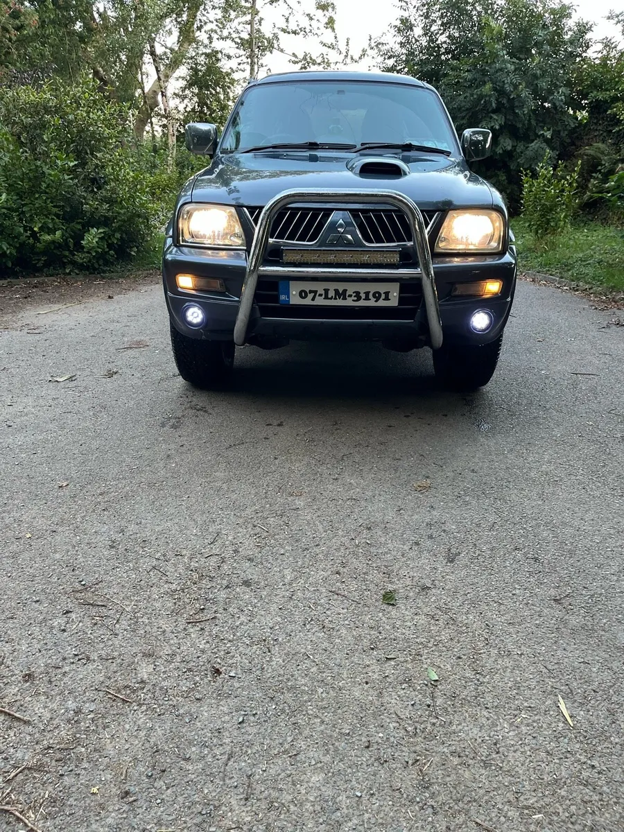 Mitsubishi L200 Trojan - Image 1