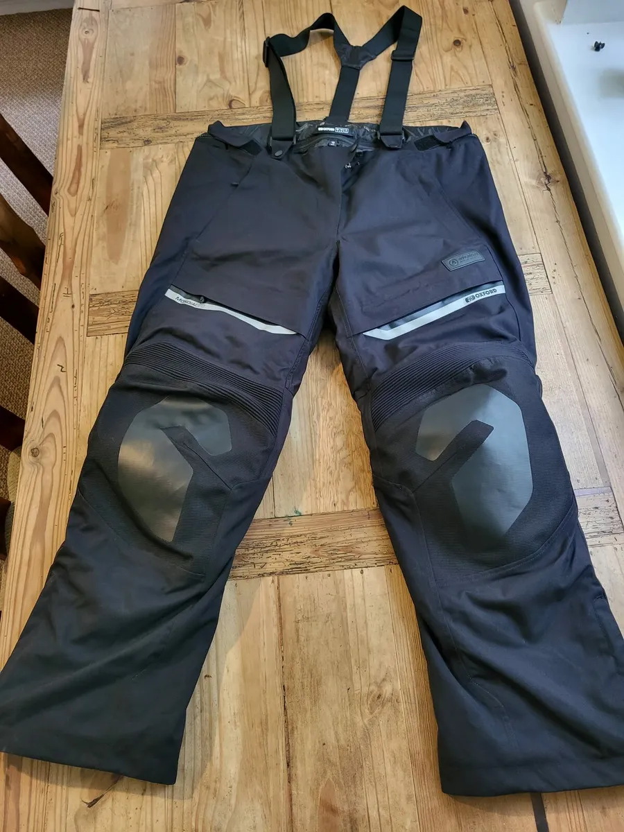 Women's Oxford motorcycle trousers. - Image 2