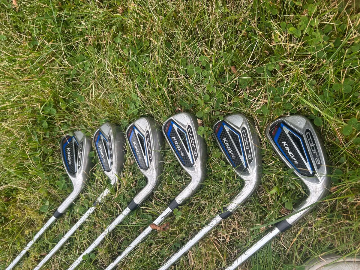 Cobra King: F8 Iron and Pitching Wedge Set - Mint - Image 4