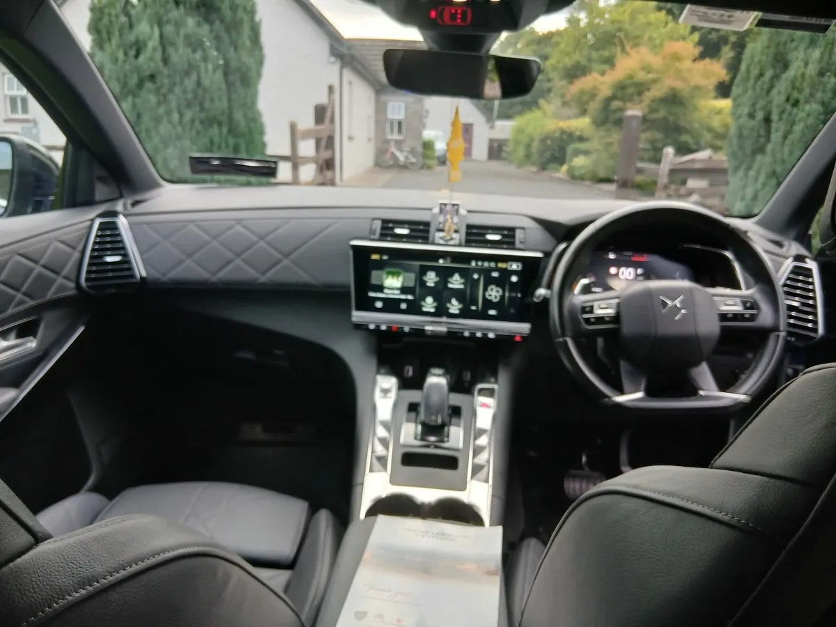 DS Automobiles DS 7 2023 - Image 3
