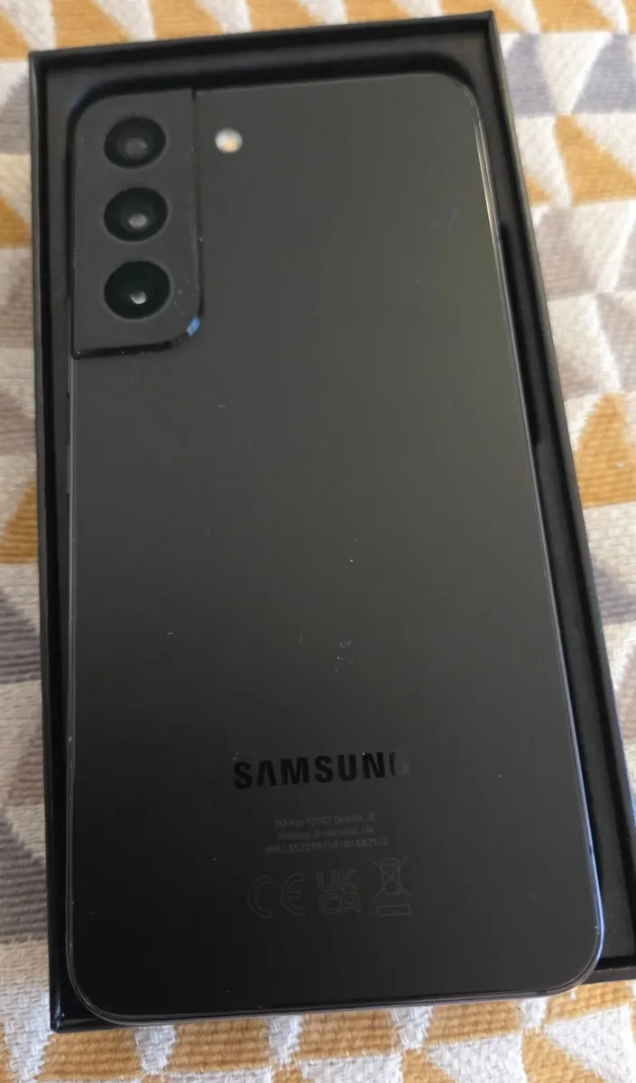 Samgsung S22 128GB - Image 2