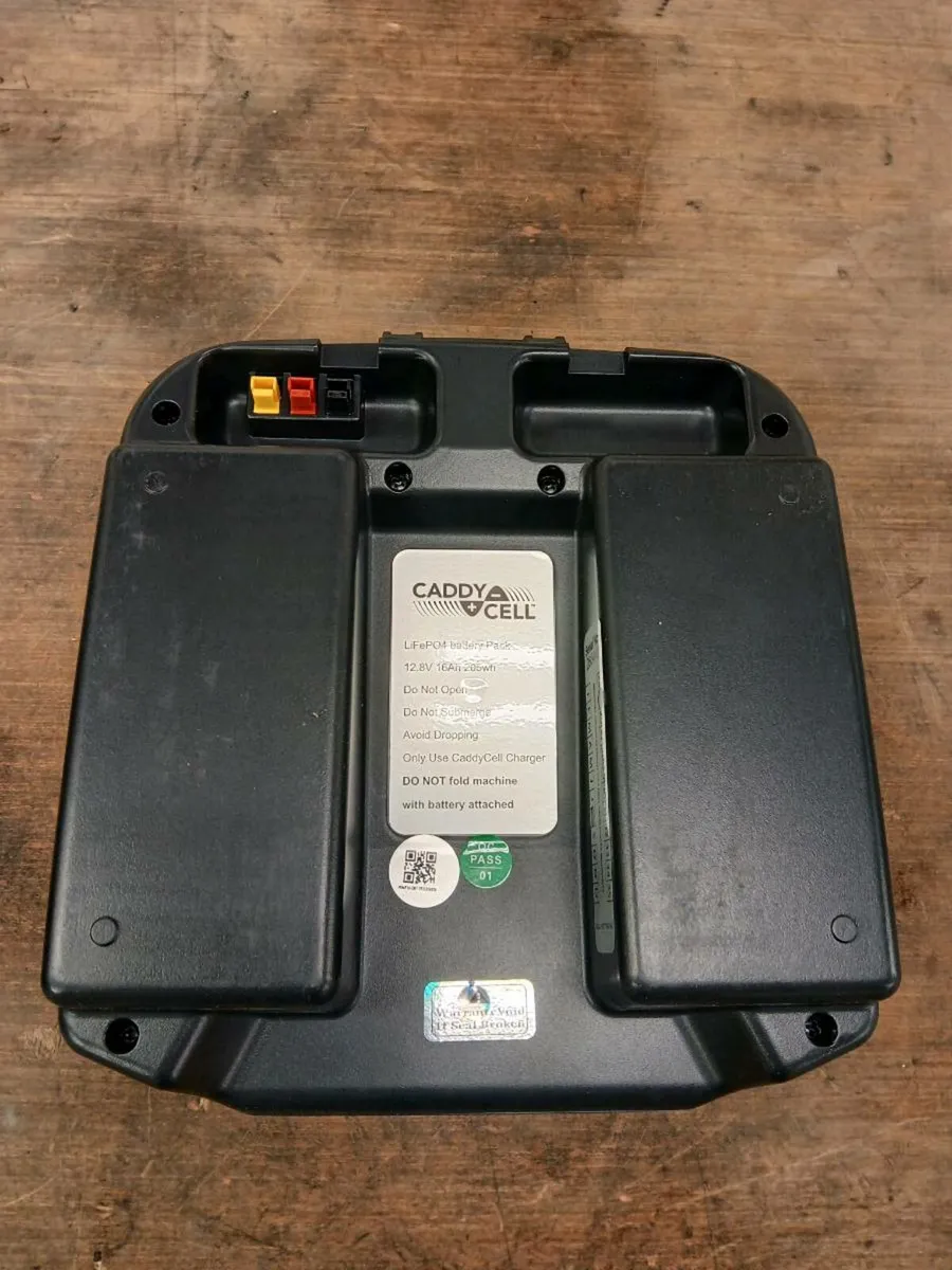 Powakaddy lithium battery at Golf Concepts - Image 2
