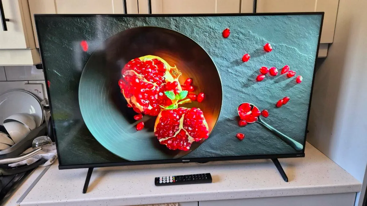 Hisense 43 inches Smart TV 4K - Image 4