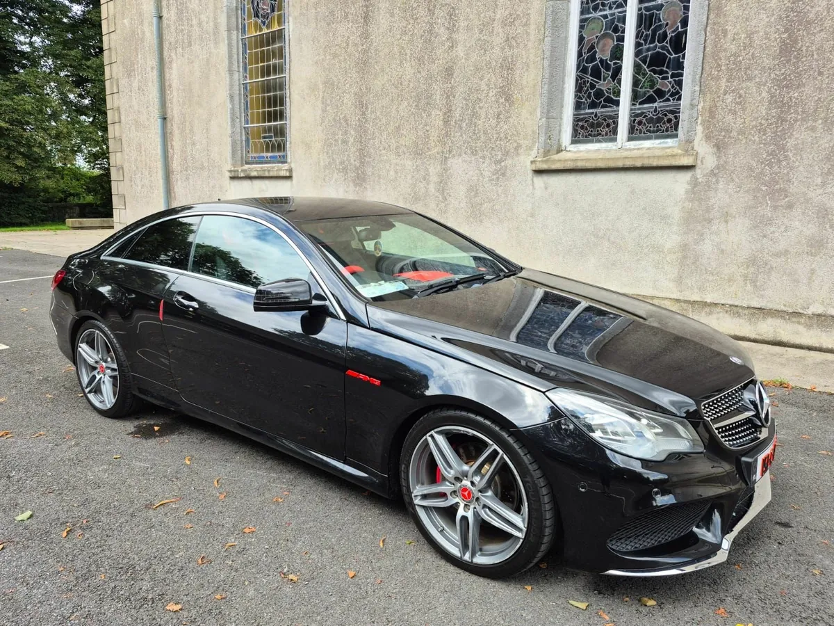 Mercedes-Benz E-Class 2015 - Image 4