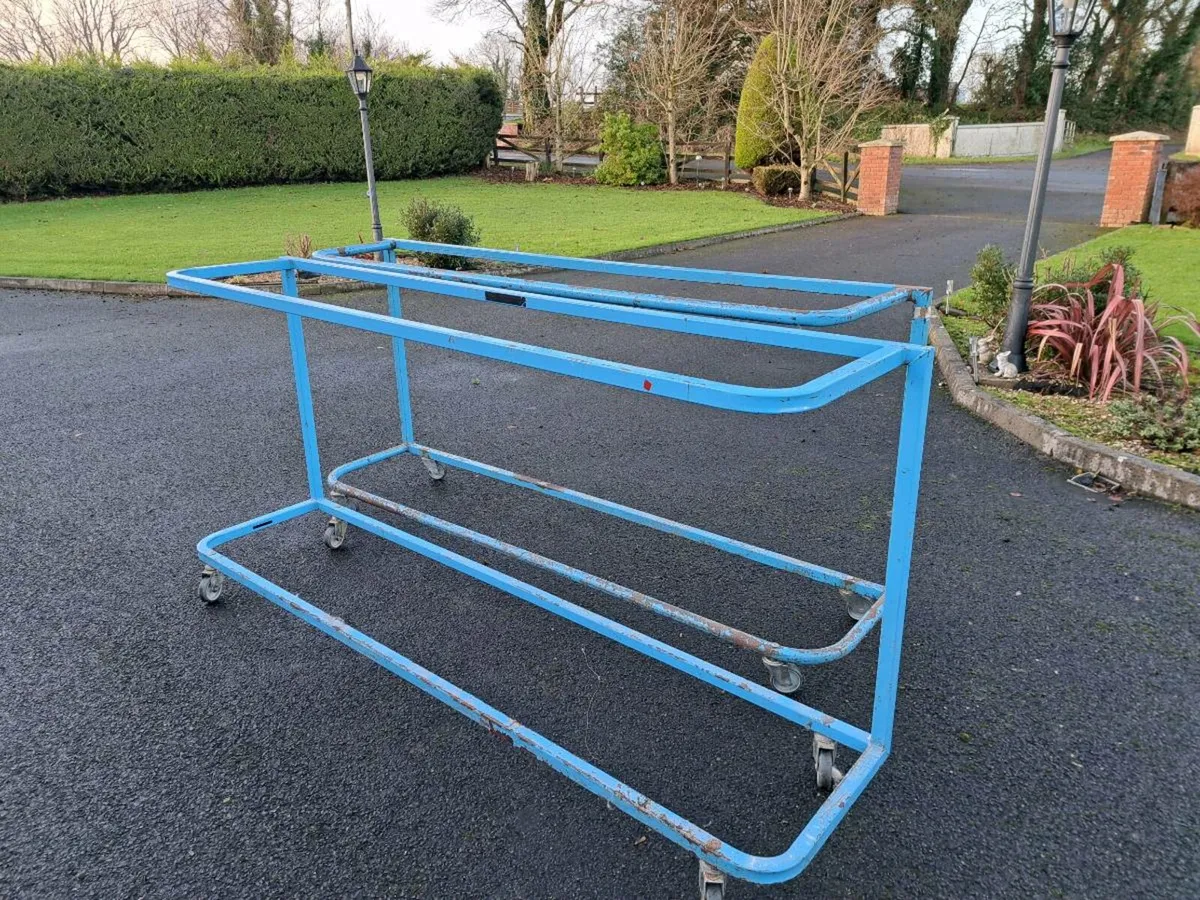 3 pce suite trolleys - Image 1