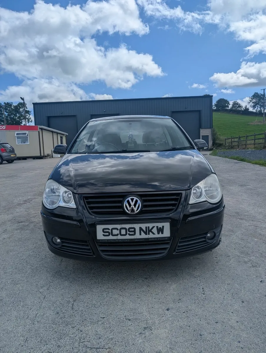 Volkswagen Polo 2009 - Image 1