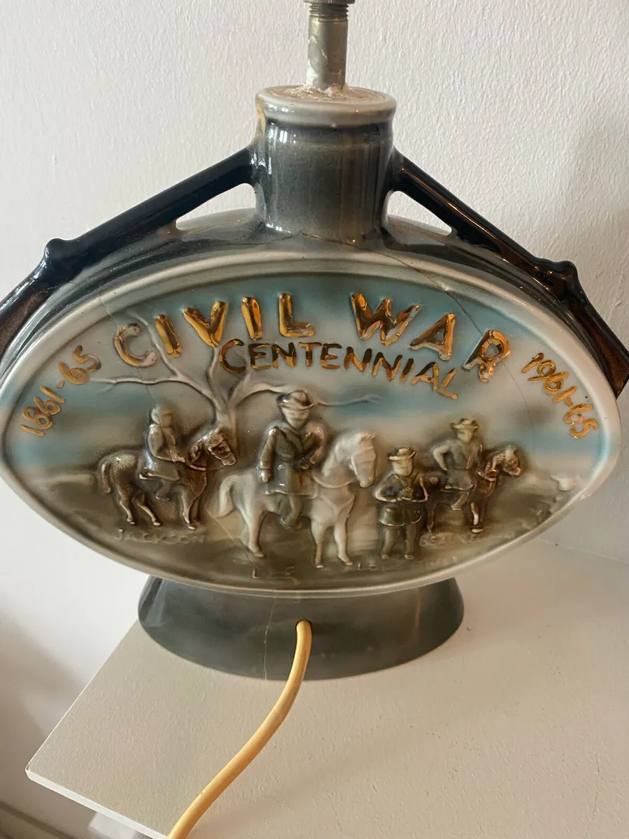 Vintage US Civil War Centennial Decanter - Image 1