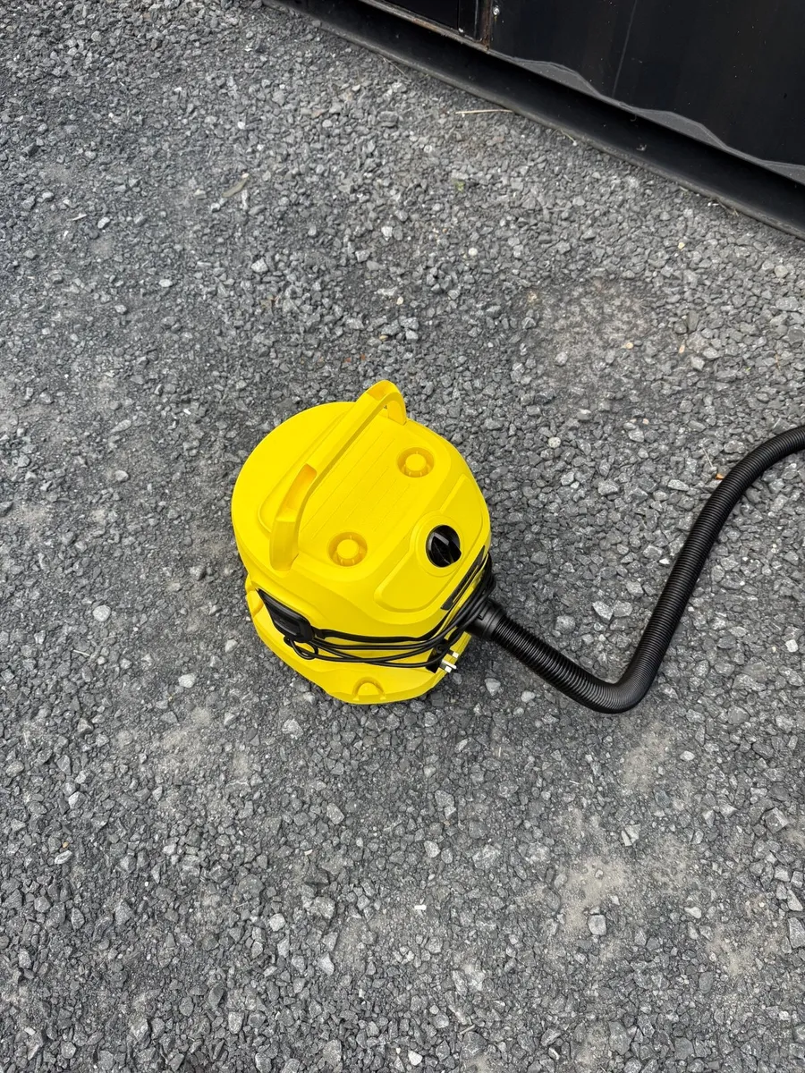 Karcher Wet Dry Vacuum - Image 2