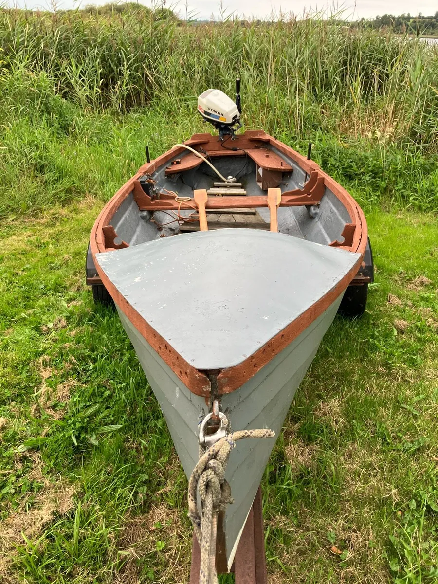 Rowing boat - Image 2