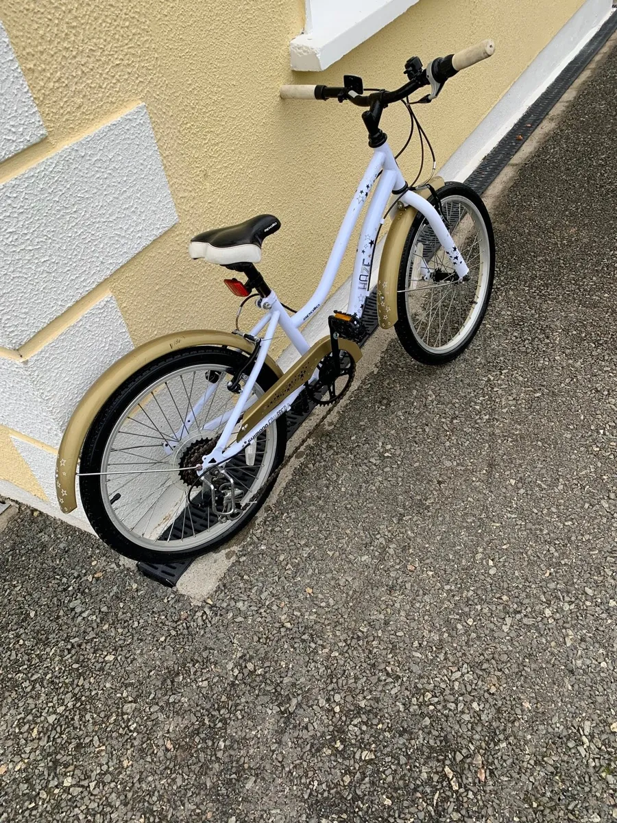 Girls Bike - Image 2