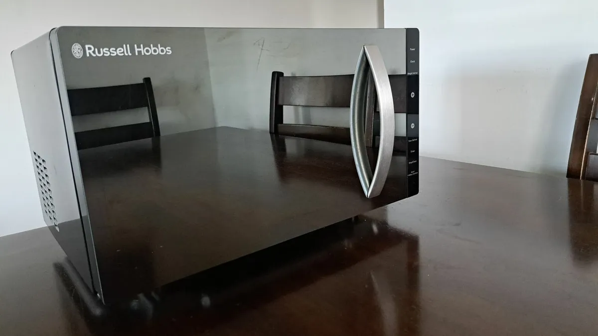 Microwave - Image 1