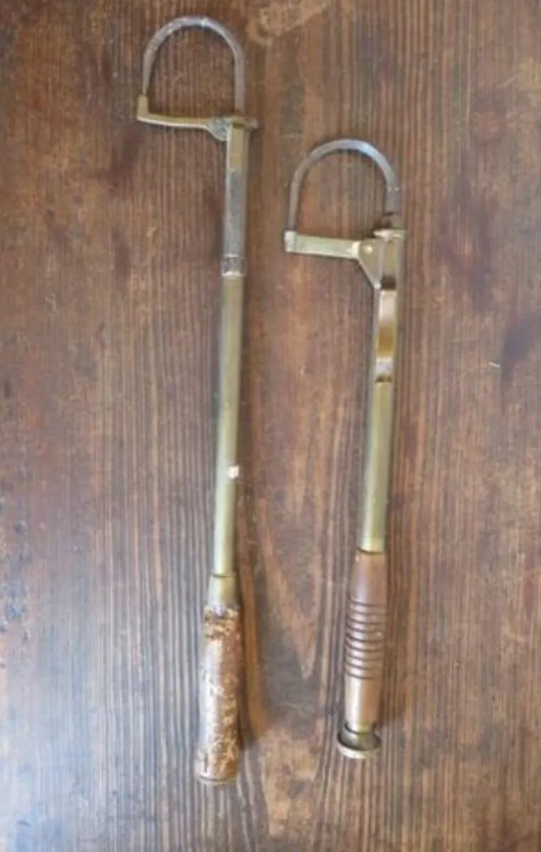2 Victorian brass fishing gaffs - Image 3