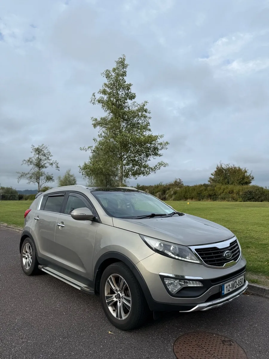 2012 Kia sportage - Image 1