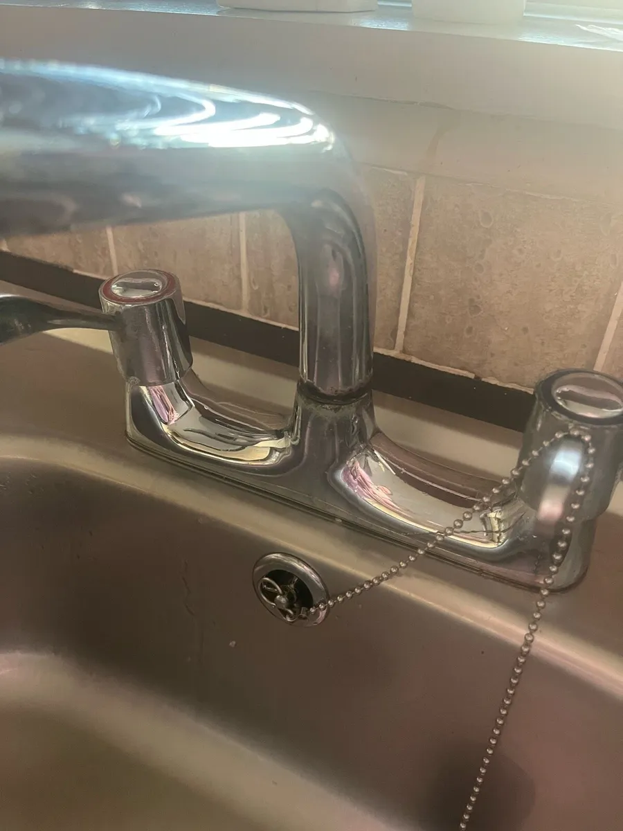 Stainless steel kitchen sink - Image 2