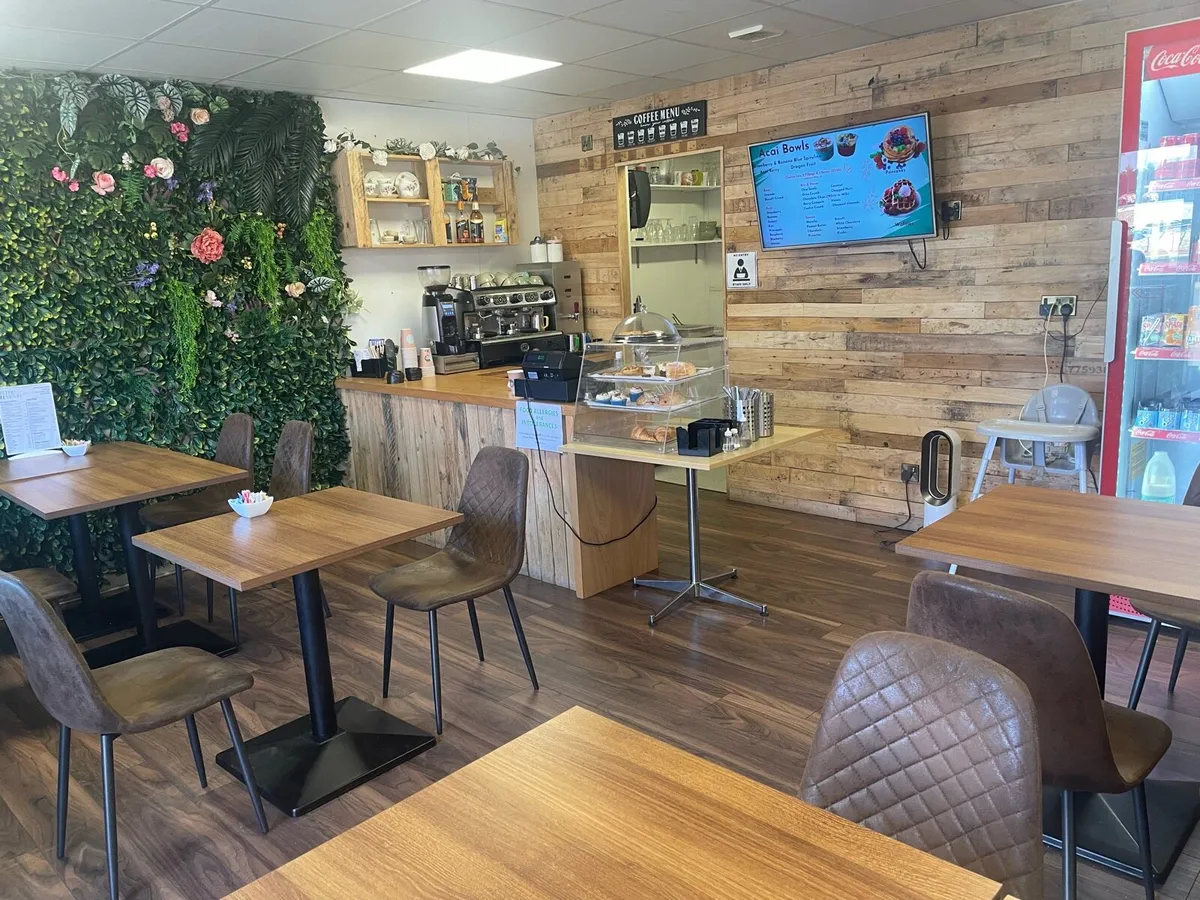 Cafe  Equipment - Image 1