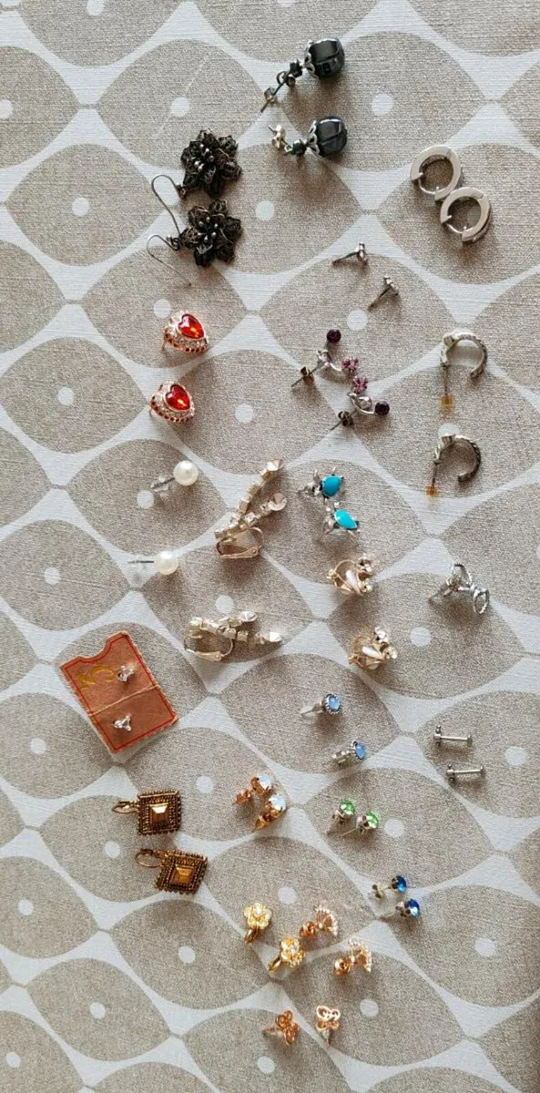 Collection of vintage and retro earrings - Image 1