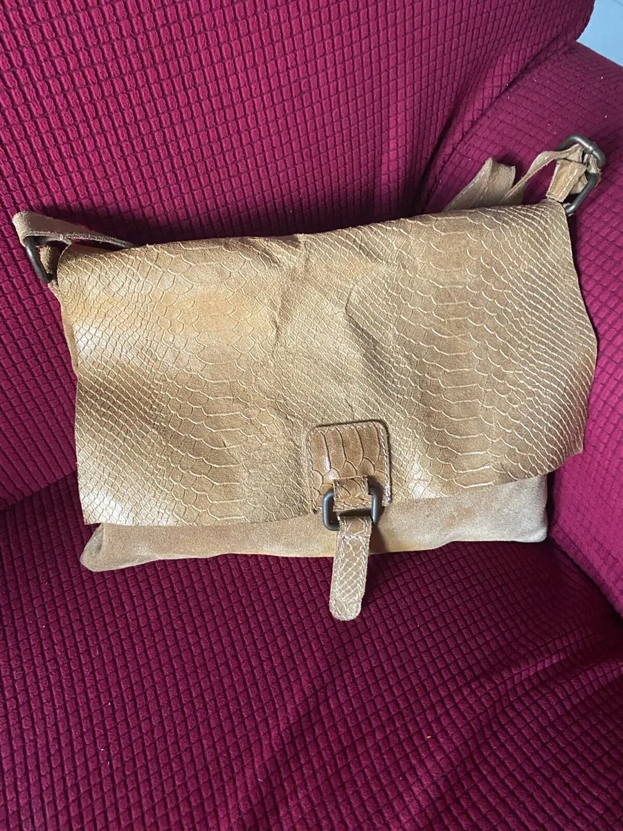 Leather Shoulder Bag - Image 1