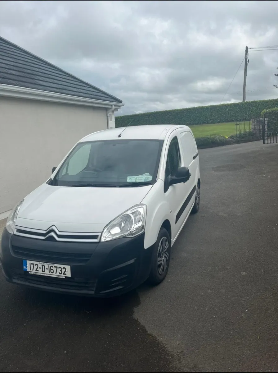 Citroen Berlingo 2017 - Image 2