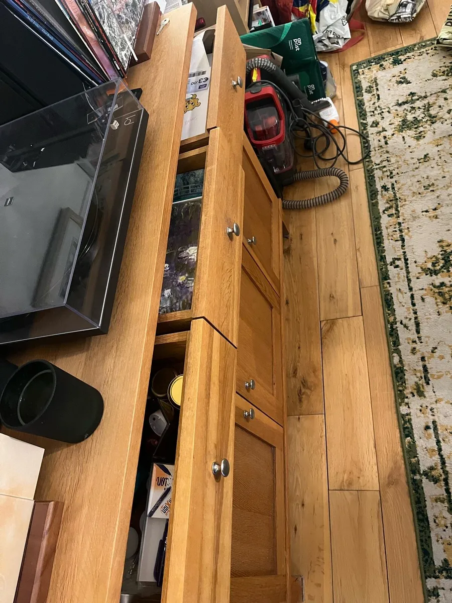 Solid Oak sideboard - Image 2